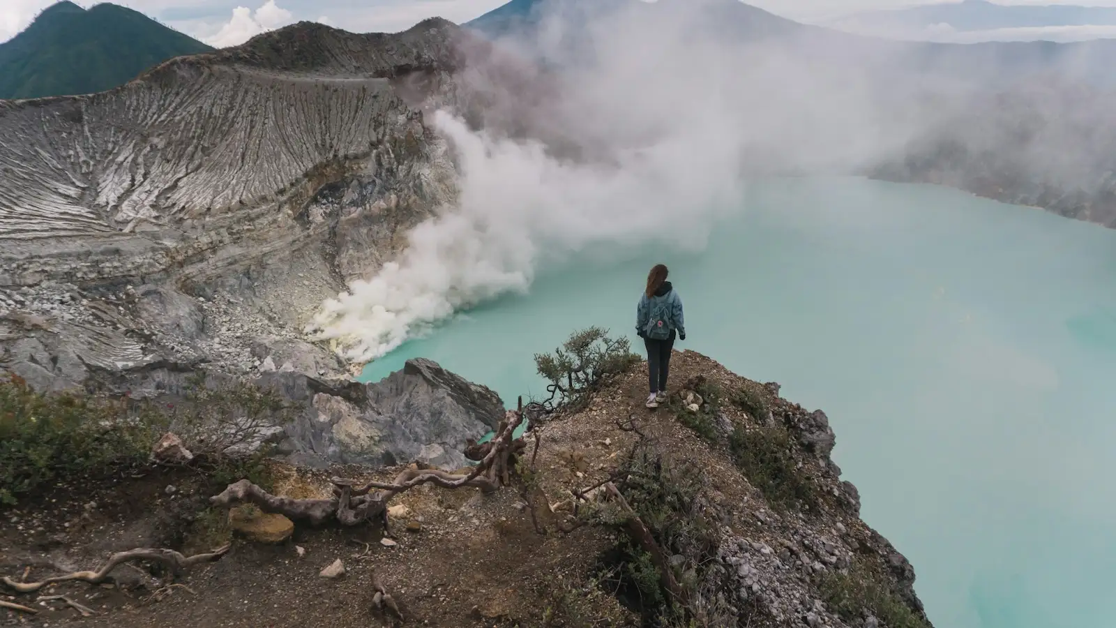 What to Expect on an Ijen Tour — A First-Timer’s Complete Guide