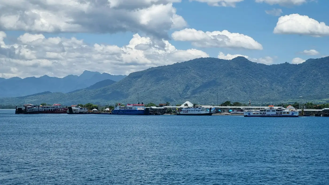 How to Get to Ijen Crater & the Ketapang Ferry from Bali — Full Guide