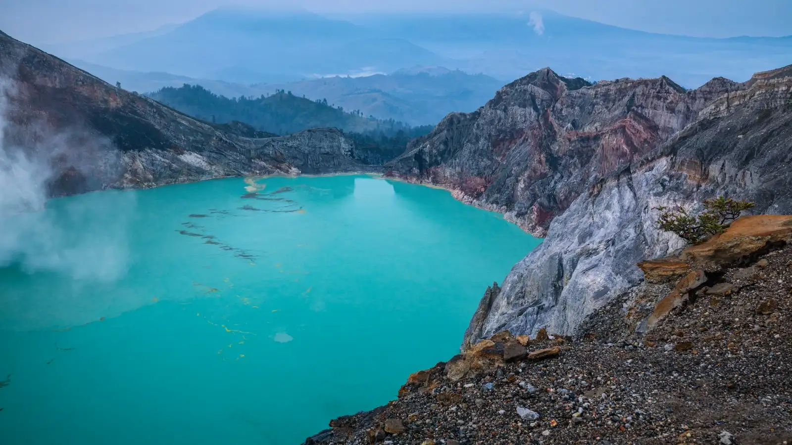 Kawah Ijen Entrance Fee, Permit & Tickets 2026 — Complete Guide